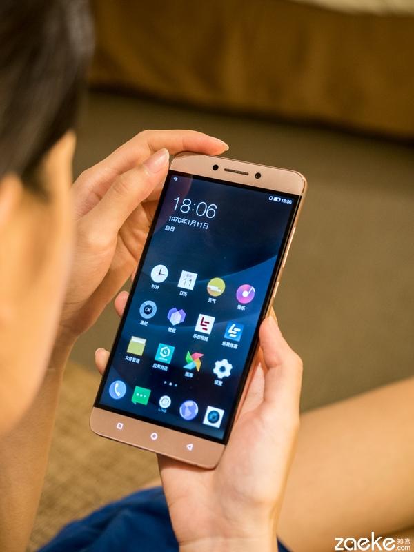 干掉3.5mm！乐视乐2 Pro发布：无边框+十核X25