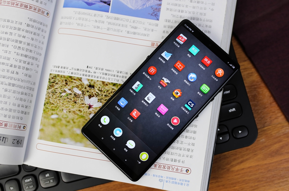 安卓用户戳进来，我们的手机均可运行win10系统，你可知道？