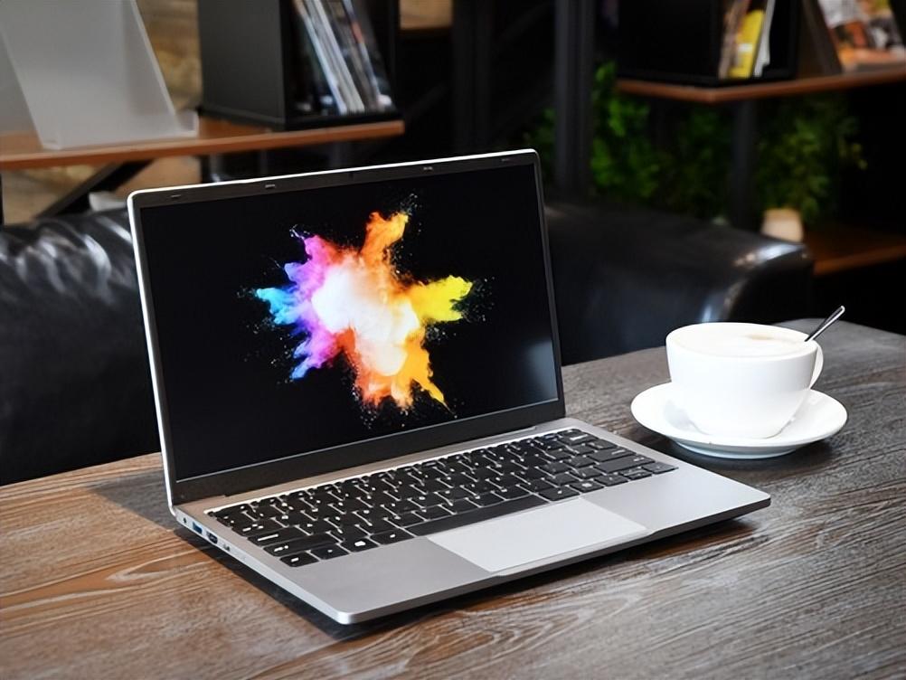 中柏EZbook S5 Pro简评:1500元笔记本能买吗