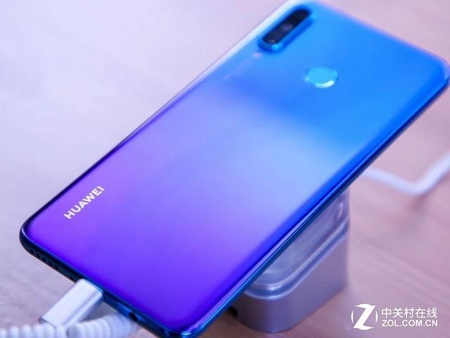 售价1999元起 华为nova4e线下引参观热潮