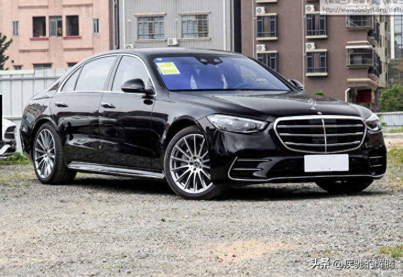 奔驰S500L：3.0T排量的奔驰S级，卖着4.0T的价格，裸车就超184万