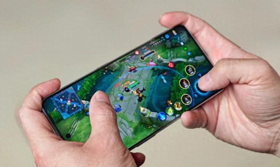 性能旗舰，价格亲民：四款高性价比智能手机盘点