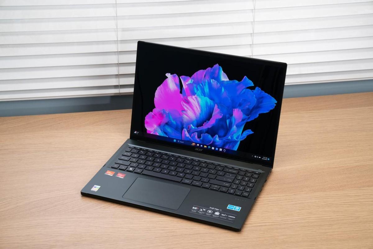 锐龙7 7840U加持的大屏便携AI利器 宏碁传奇Edge 16轻薄本测评