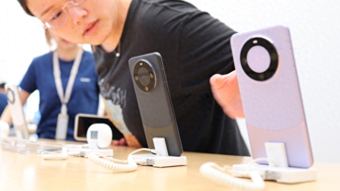 华为宣布:正式开启预订!网友:抢不到,根本抢不到