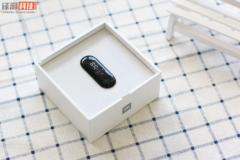 腕上新宠:功能多到不像手环的小米手环3 体验评测