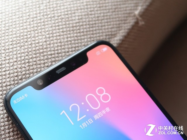 小米 8 值不值得买?先看这3点