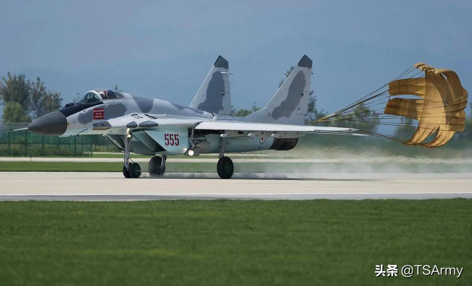 朝鲜空军现役各型飞机总汇,大部分都是已过时的型号
