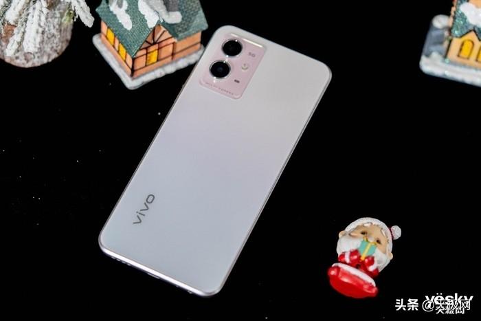 告别电量恐惧！vivo Y33s千元长续航手机评测