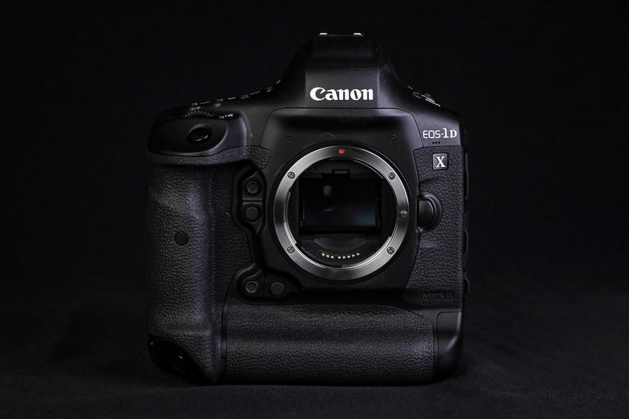 真正的王者降临 新一代旗舰单反EOS-1D X Mark III评测