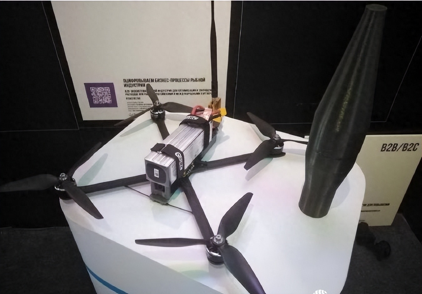 俄罗斯赠送6架无人机,朝鲜看看,能造的话造点,俄罗斯回收