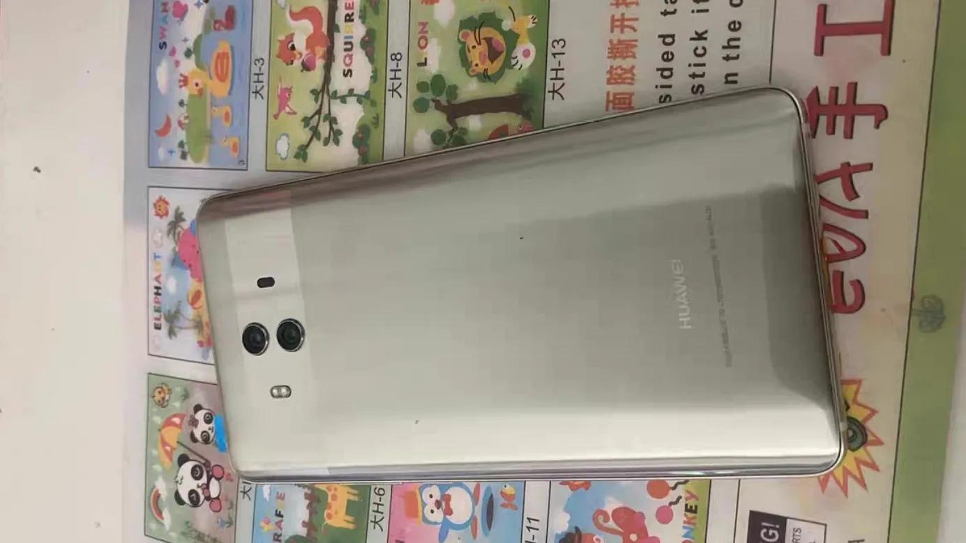5年前不老旗舰华为Mate 10还能跑得动吗？不玩游戏再战一年没问题