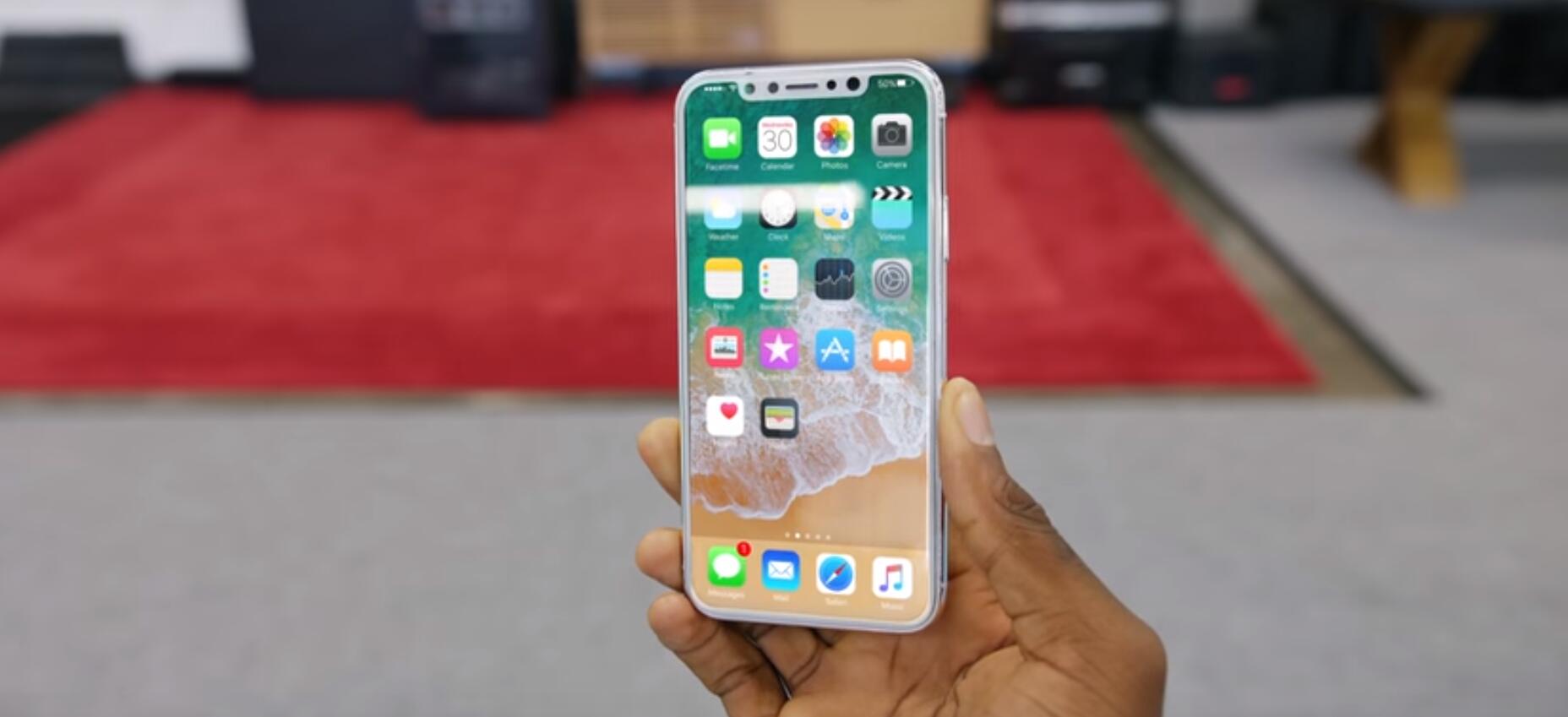 iPhone 7劲敌！iPhone 8全方位上手体验：超小巧