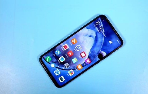 华为手机也玩起了性价比?这款手机确实香