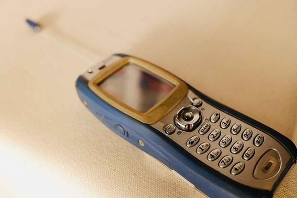 软银终止服务 小灵通28年历史落幕 一个时代的终结