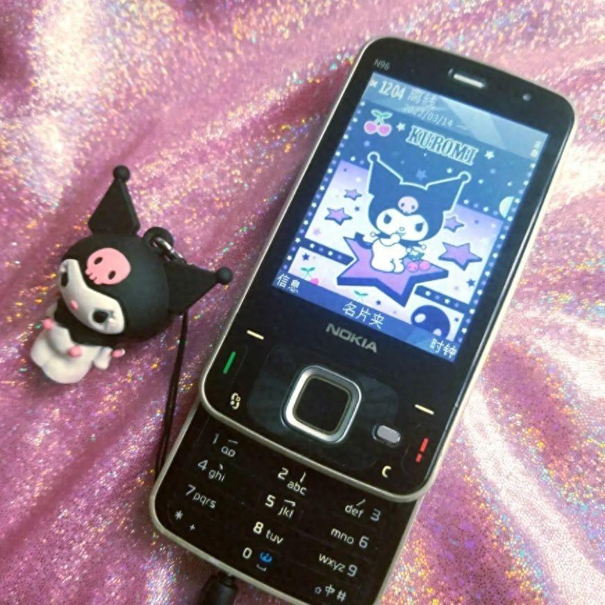 诺基亚N96复刻版现身,保留经典实体键,美到骨子里