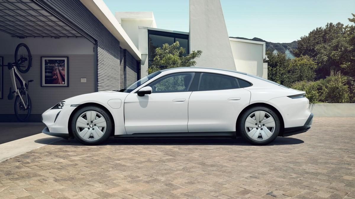 80万的保时捷Taycan没有品牌音响?有,但要加钱!