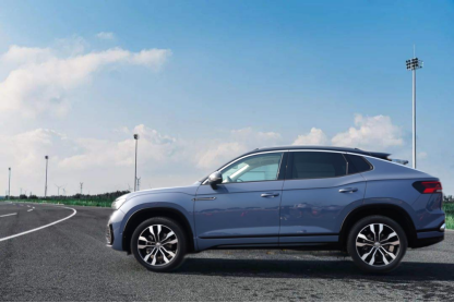 高性能体验，一汽-大众探岳X 220匹马力，Coupe外形