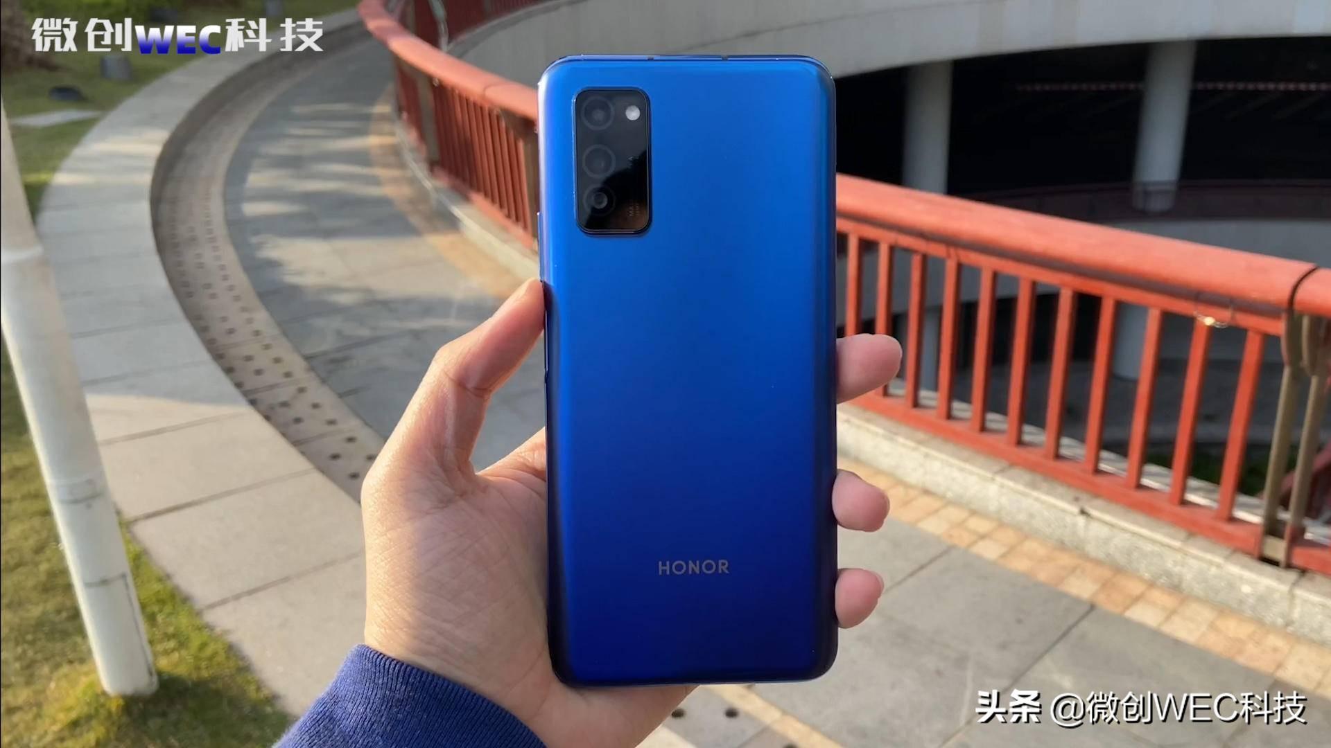 荣耀V30体验评测：作为5G手机中的“标杆”，3299元买来值吗？