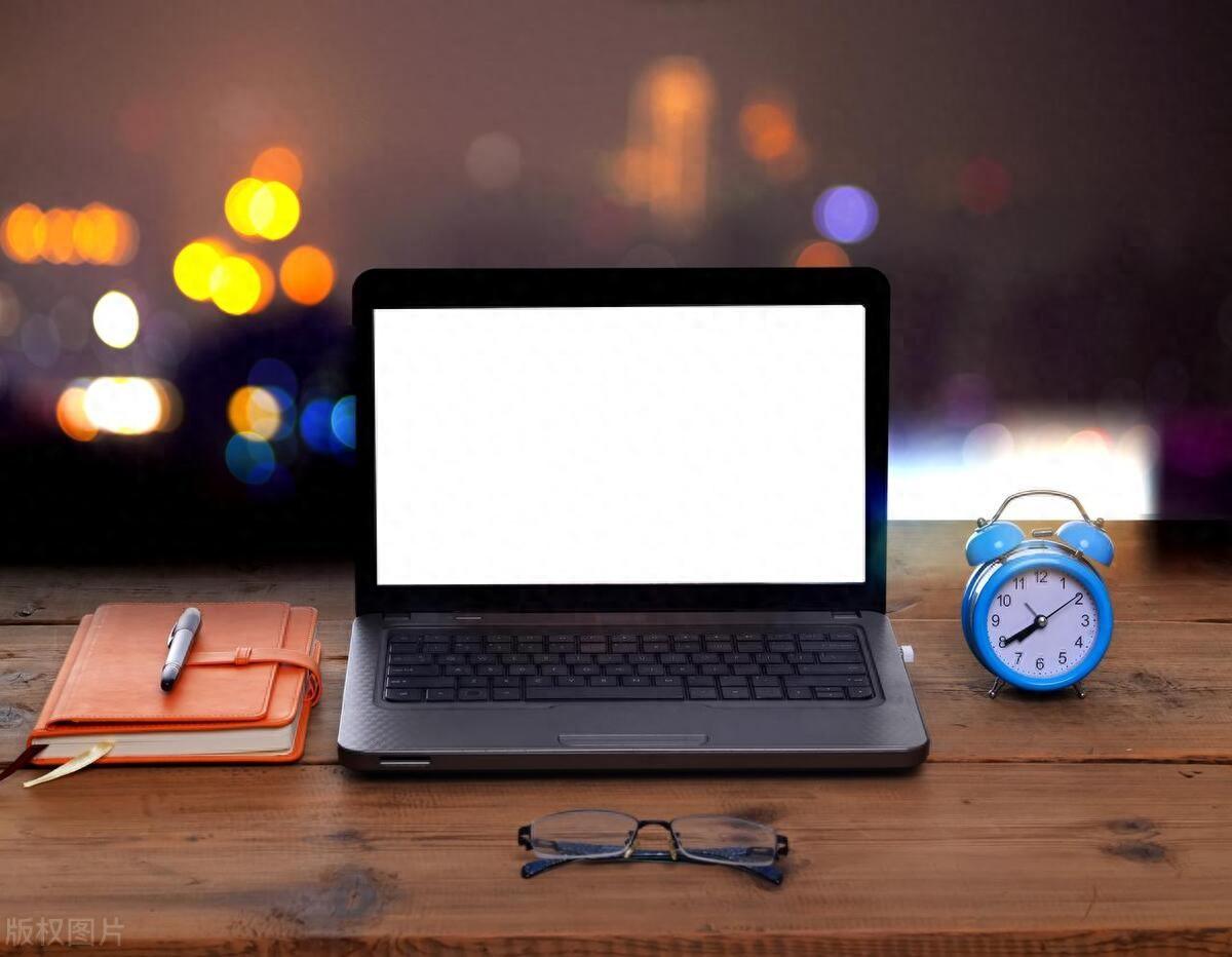 电脑右下角不显示输入法了怎么调出来？