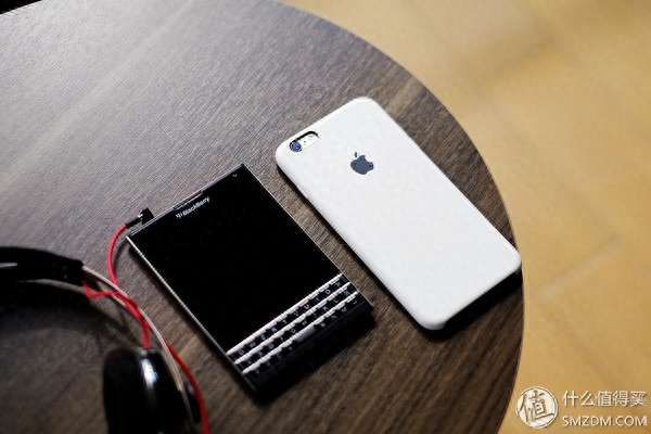 完美设计只为典藏 — 黑莓 Passport 手机 开箱简评