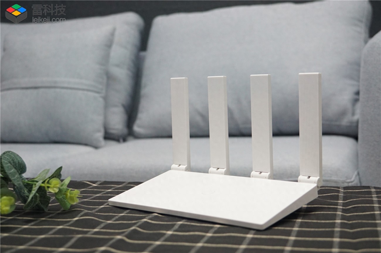 如何挑选一款春节上网利器？请看华为路由WS5200增强版实测