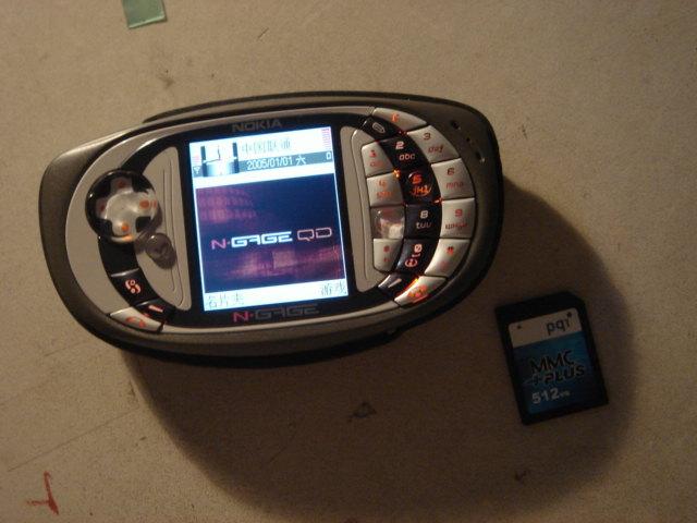 老机型回顾-诺基亚N-Gage QD，“俺是手机，不是掌机”