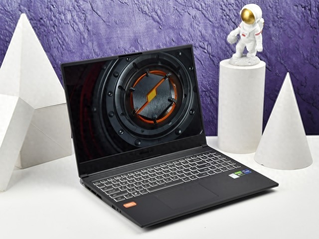 机械革命旷世16 Super性能测试 性价比真高