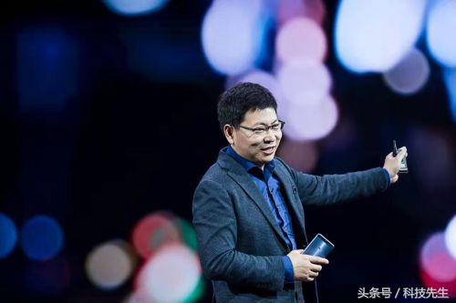 华为P10正式发布：新增绿色，3月开卖，4700元起售！