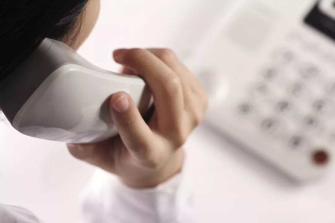 记者“卧底”骚扰电话源头企业，内幕触目惊心