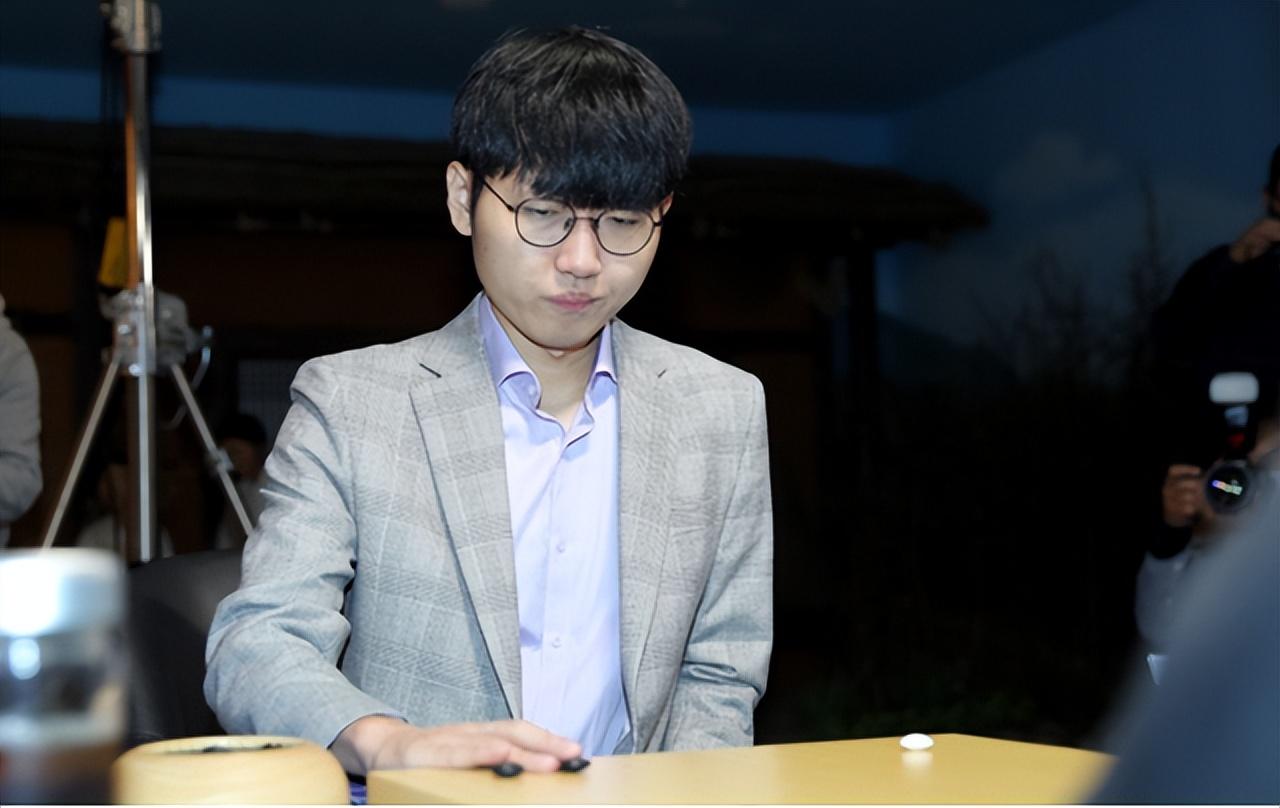 淘汰申真谞,中国队必夺冠!芈昱廷,LG8强,何须再退