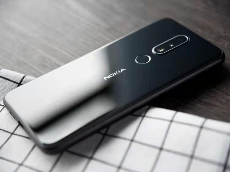 诺基亚X6 安卓智能手机,双卡双待,全网通,会是你的选择吗?