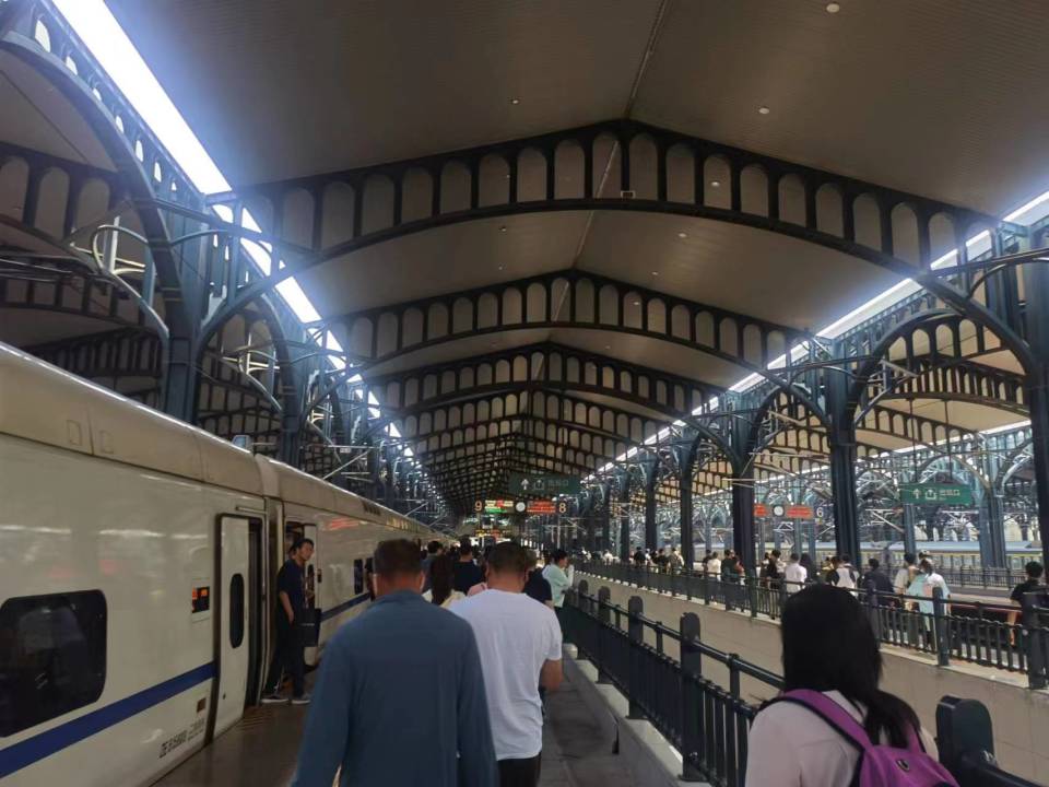 下月起哈铁列车运行图有变化，深圳、青岛、苏州都能直达了