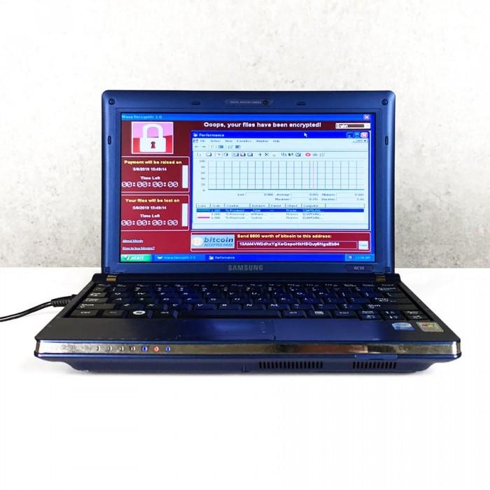 身中21世纪六大病毒 这台笔记本拍卖价约合829.5万元