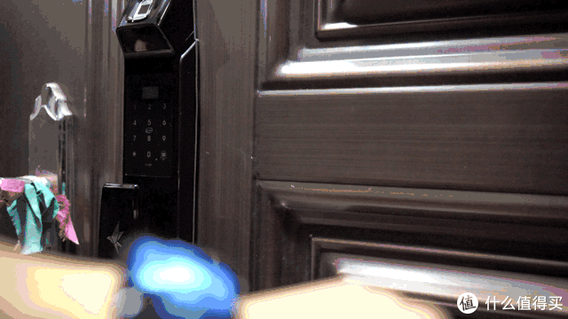 使用iPhone解锁开门?手机复制门禁卡教程分享