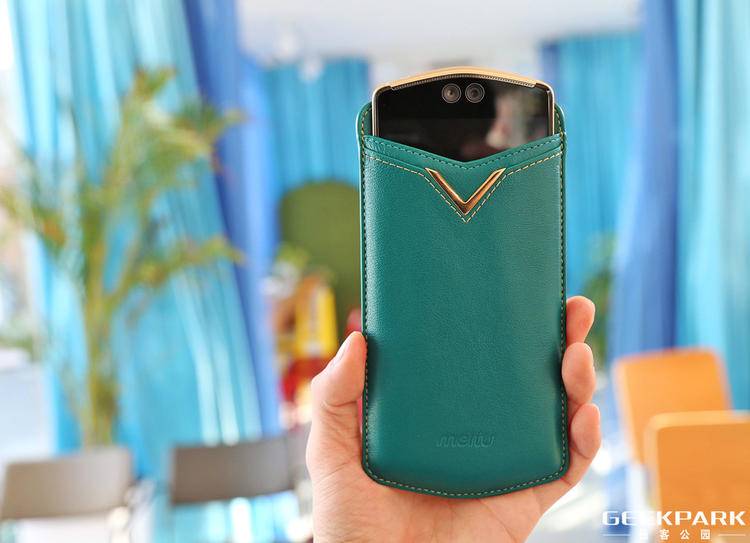 美图 V6 体验：「奢华」之外，还有不太「美图」的小惊喜