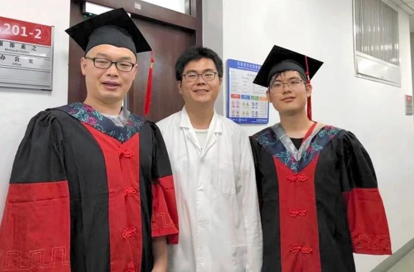 双语新闻播报（November 7）