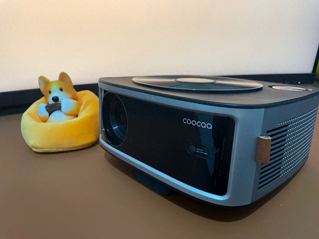 酷开智能投影X3——只要500元,圆你一个家庭影院梦