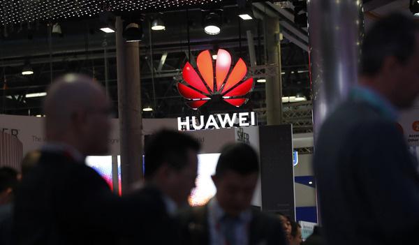 华为内部人士回应暂缓 2023 届校招：HR 说是假消息