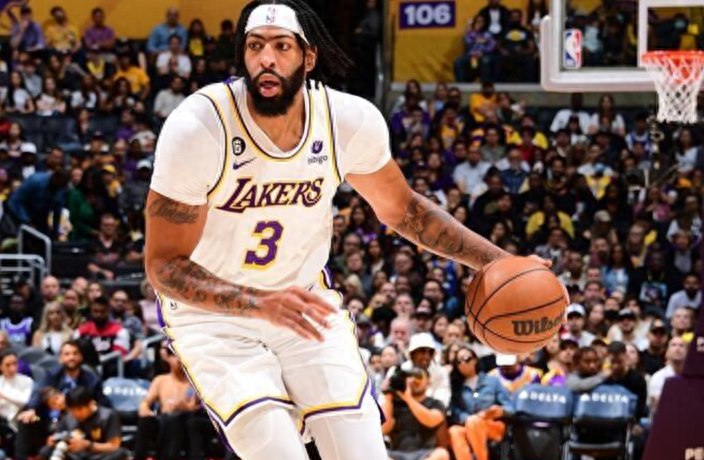 图解!浓眉对骑士上下半场云泥两别,“3点15个字”揭晓原委