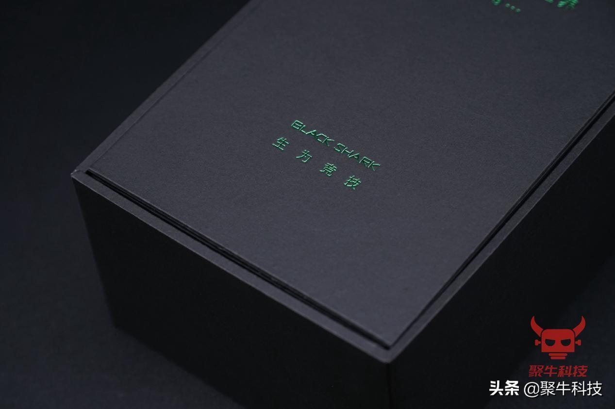 除了性能游戏手机还能带来哪些不同？ 黑鲨游戏手机2深度评测