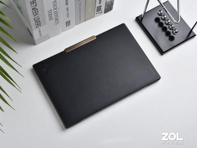 搭载深度定制版锐龙7 Pro 6860Z ThinkPad Z13商务本体验