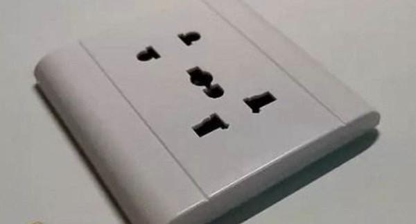 看完让人不寒而栗！针孔摄像头画质竟然是4K高清的