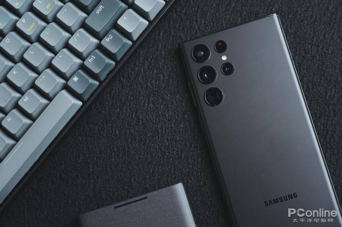 三星Galaxy S22 Ultra评测：融合Note元素内置S Pen，真安卓机皇来了