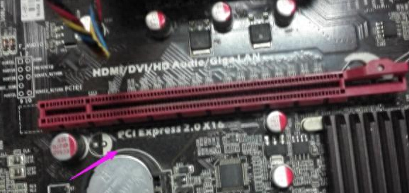 台式电脑显卡怎么装在电脑上,这里有详细教程