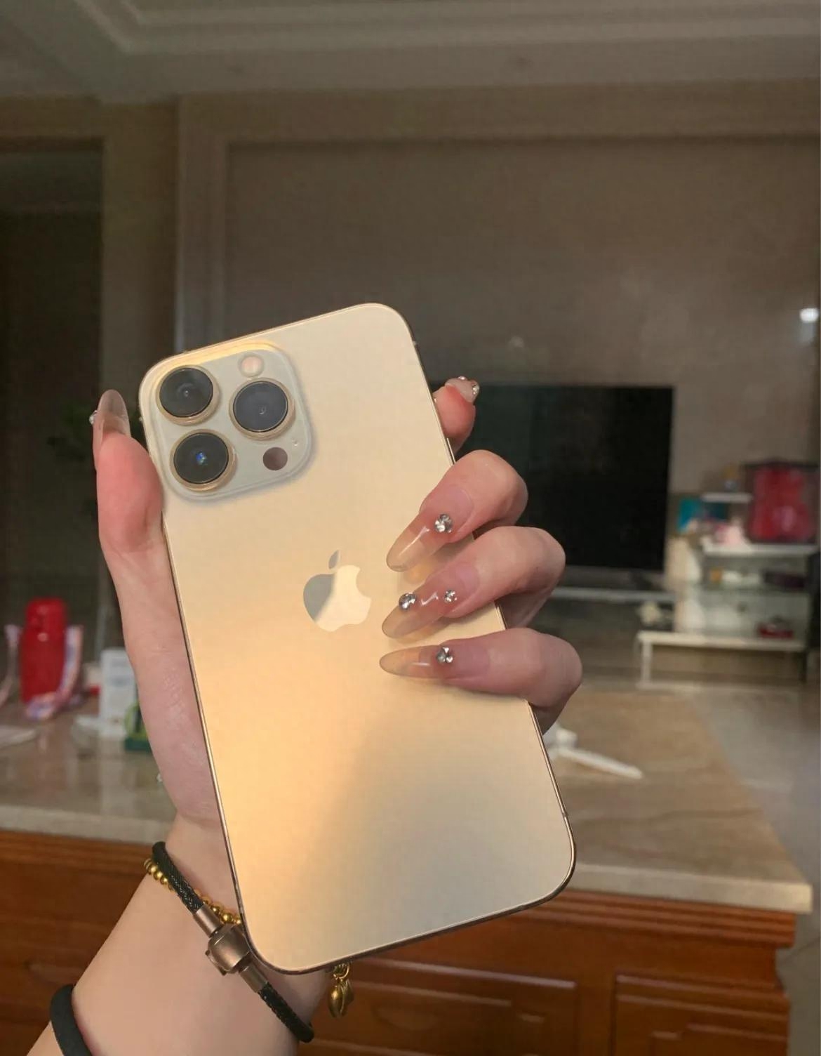 主力机iPhone 13Pro两年使用体验,今年夏天不太好过啊!