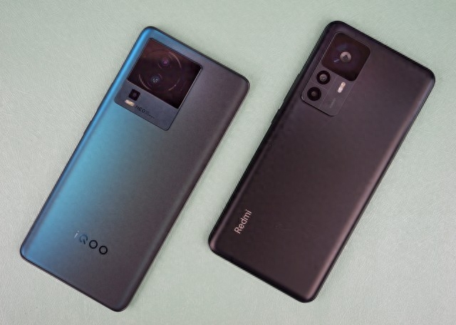 都是旗舰处理器,3000预算选iQOO Neo7还是Redmi K50 至尊版