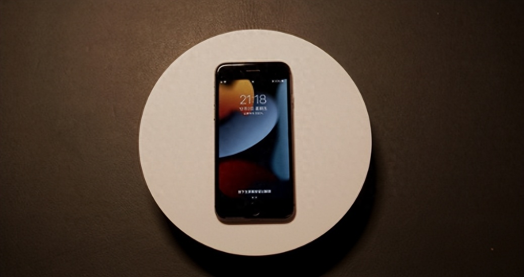 百元价位可以拿下的上古神机！iPhone8在2022还能不能打