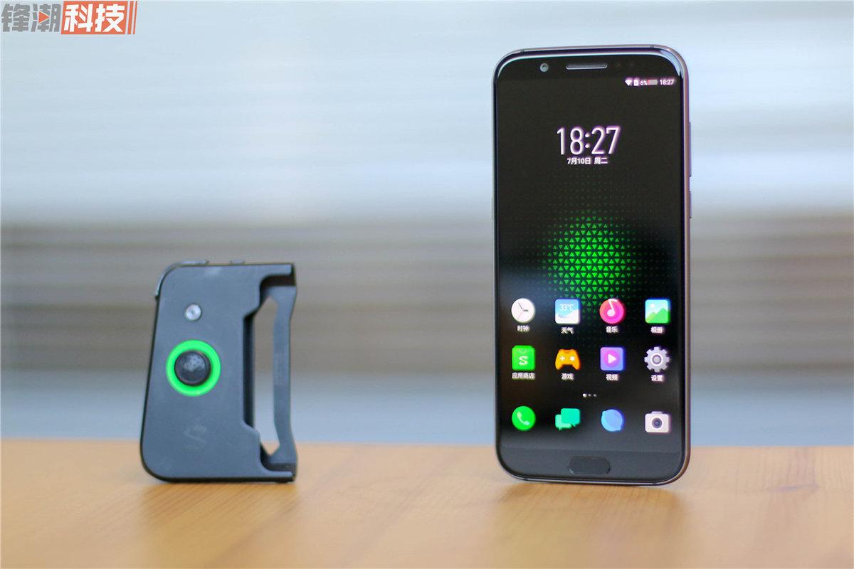 一面游戏，一面小米！黑鲨游戏手机深度体验