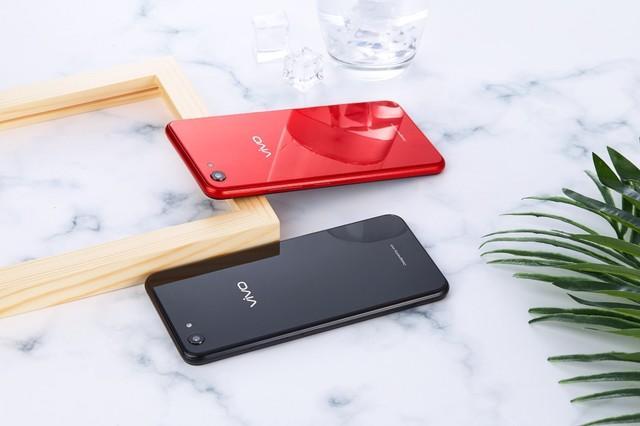中端神机来了 vivo Y83首发开箱图赏