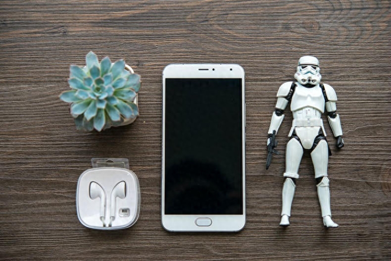 魅族Pro5可能是魅族最经典的手机吧！